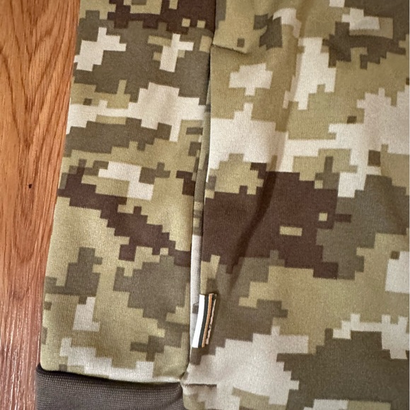 NIKE DRI FIT NFL ON FIELD GREEN BAY PACKERS SALUTE TO SERVICE CAMO HOODIE MEDIUM - Picture 6 of 16